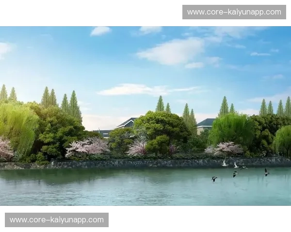 草地赛季首发:点燃你的青春野趣,开启与自然的深度对话 草地赛季首发:点燃你的青春野趣,开启与自然的深度对话